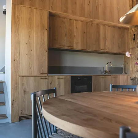 Brolokke Herregard Hotel *