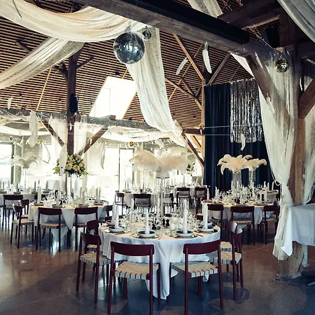 Brolokke Herregard * Nordenbro Vesteregn