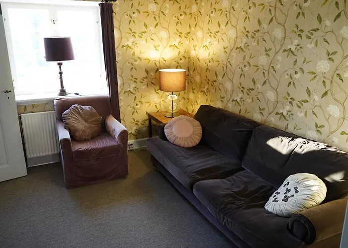 Brolokke Herregard Hotel *