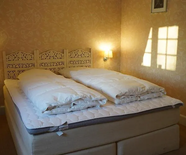 Brolokke Herregard Hotel *